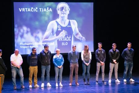 Naj športniki Kamnika za leto 2023 Lovro Planko in Maruša Mišmaš Zrimšek ter ekipa odbojkaric Calcit Volleya (34)